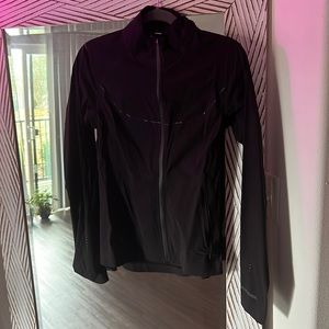 Lululemon fast and free windbreaker